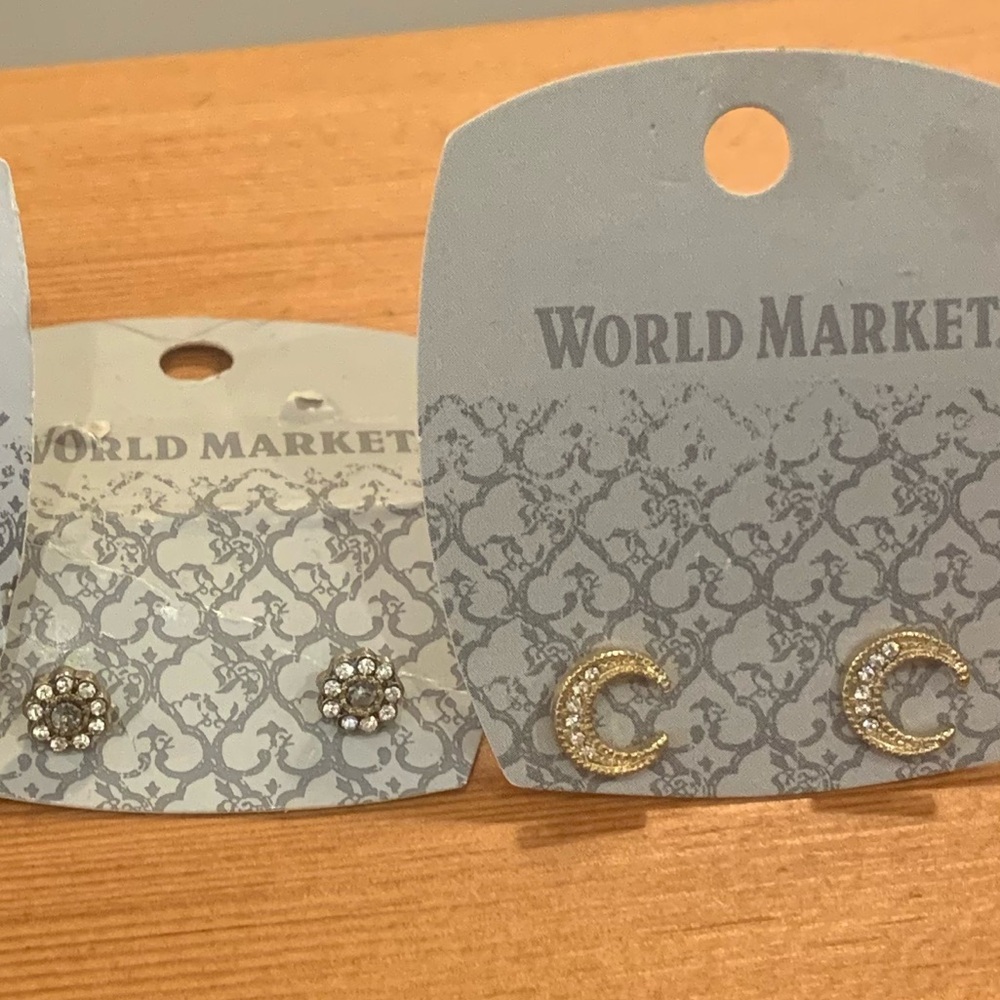 Earring Bundle (2 pair)